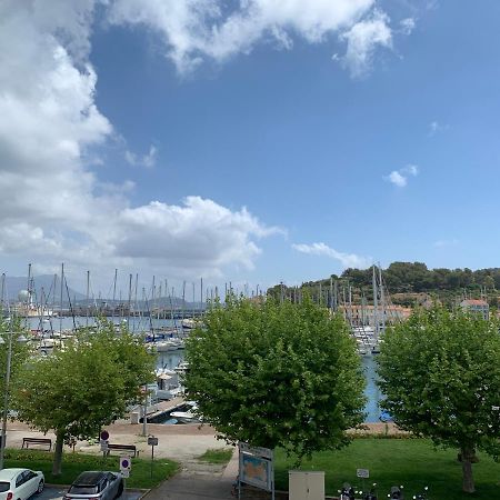 Appartement Les Pieds Dans L'Eau Saint-Mandrier-sur-Mer Bagian luar foto